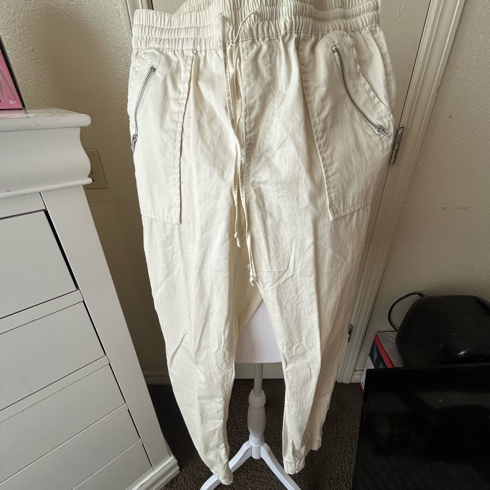Almost Famous Cream Joggers with Zipper Pockets